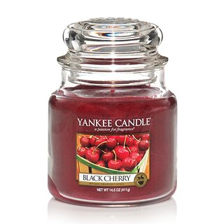 Yankee Candle Black Cherry mittlere Duftkerze im Glas (411g)